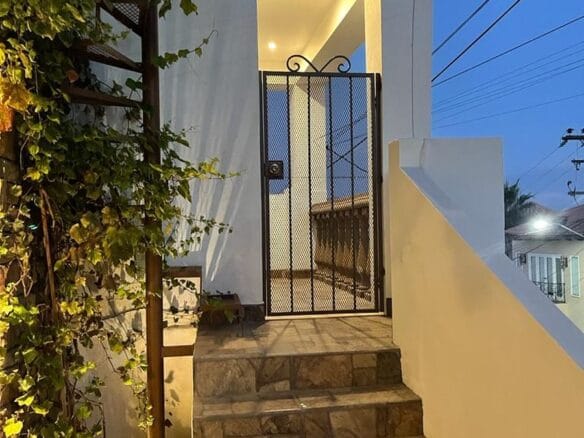 Renta Departamento “Blanco” en Zona VIP con Terraza