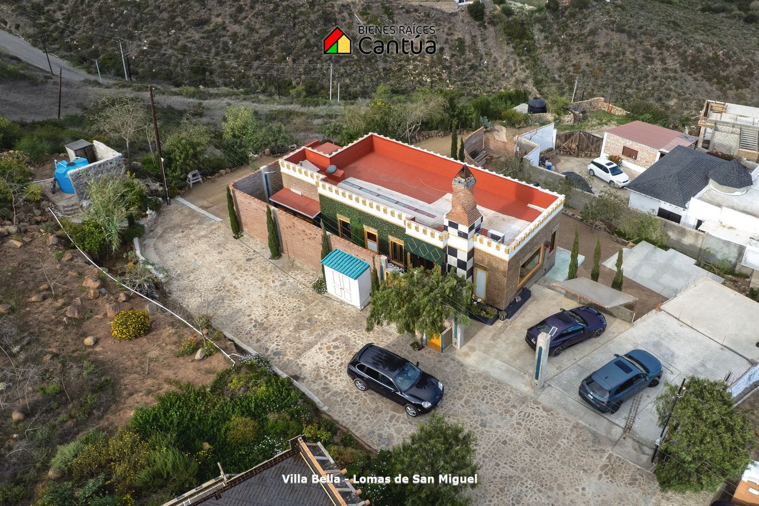 Casa en venta | Estilo Le Corbusier con vista al mar | Lomas de San Miguel, Ensenada