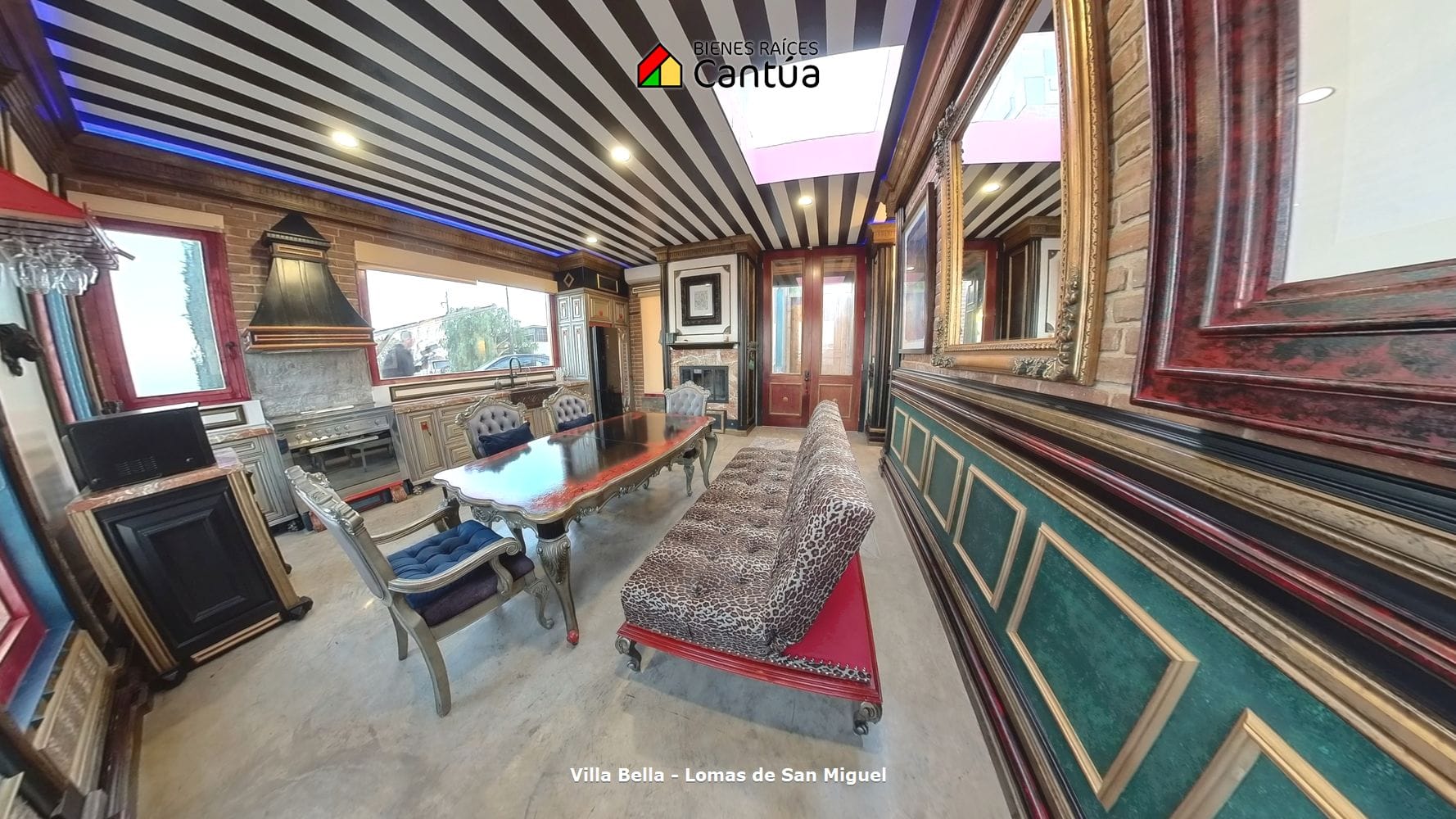 Casa en venta | Estilo Le Corbusier con vista al mar | Lomas de San Miguel, Ensenada