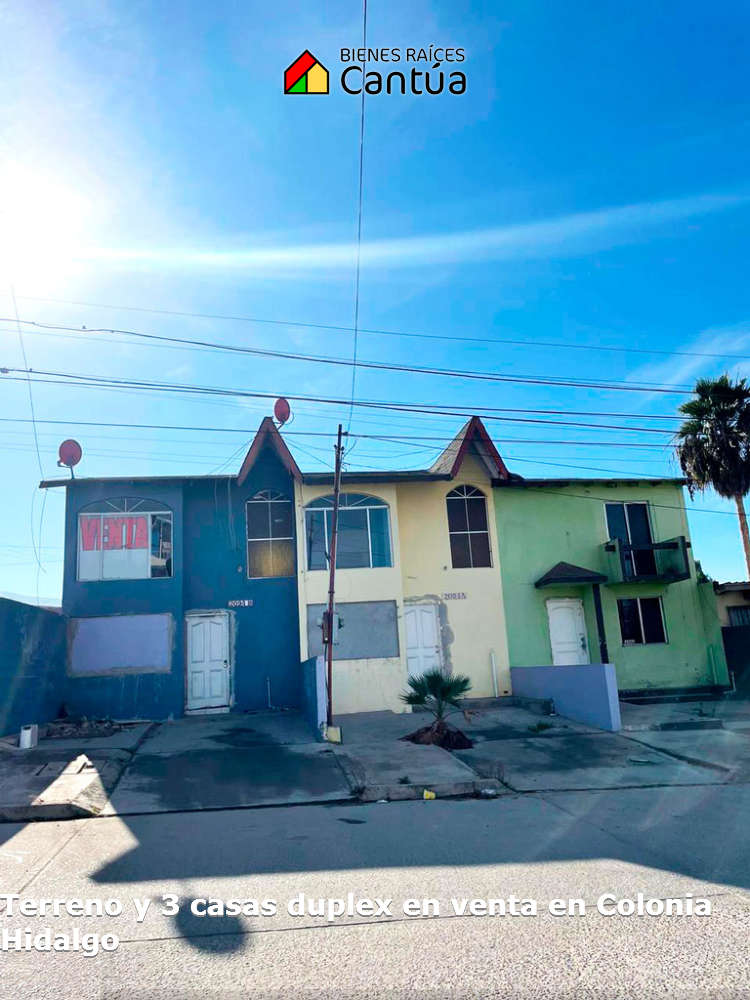 Predio en venta con tres casas y un terreno disponible lateral | Proyecto para personalizar o invertir | Col. Hidalgo, Ensenada
