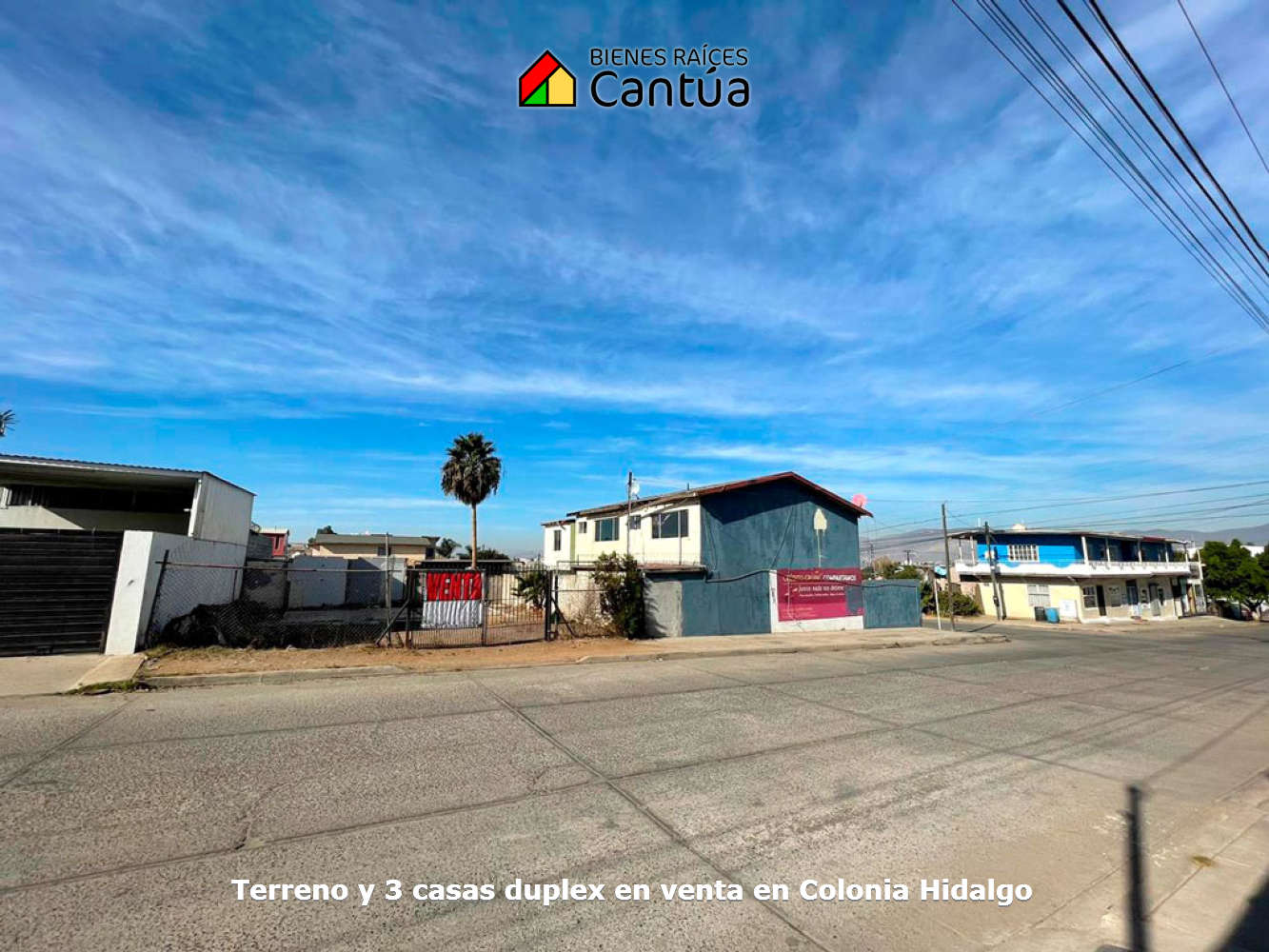 Predio en venta con tres casas y un terreno disponible lateral | Proyecto para personalizar o invertir | Col. Hidalgo, Ensenada