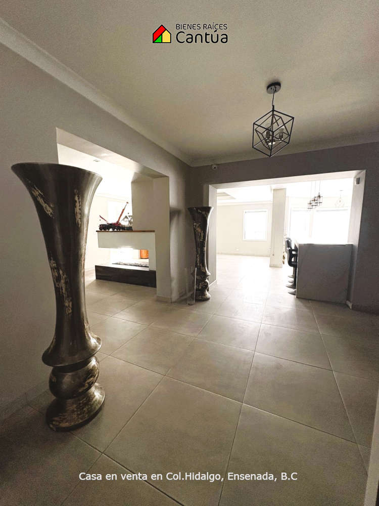 Casa en venta | Estilo y amplitud para disfrutar en familia | Col. Hidalgo, Ensenada