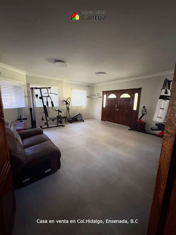 Casa en venta | Estilo y amplitud para disfrutar en familia | Col. Hidalgo, Ensenada