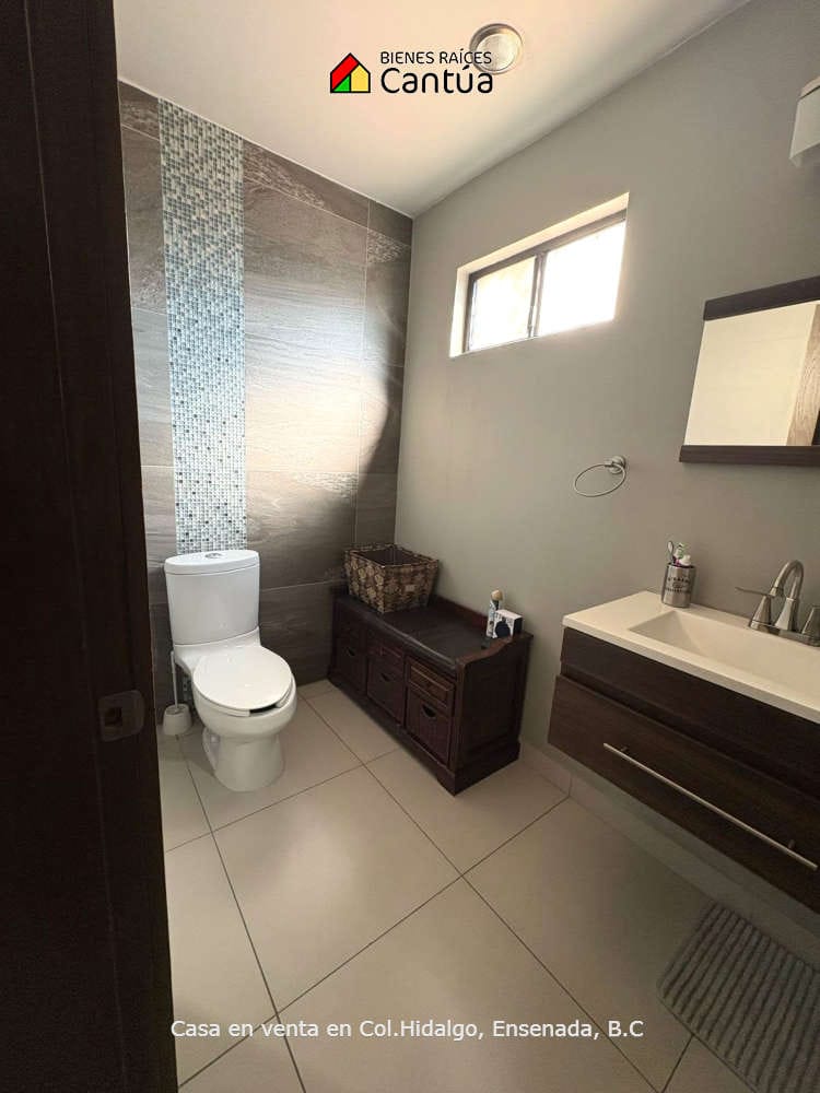 Casa en venta | Estilo y amplitud para disfrutar en familia | Col. Hidalgo, Ensenada