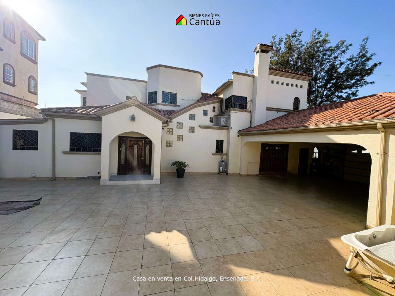 Casa en venta | Estilo y amplitud para disfrutar en familia | Col. Hidalgo, Ensenada