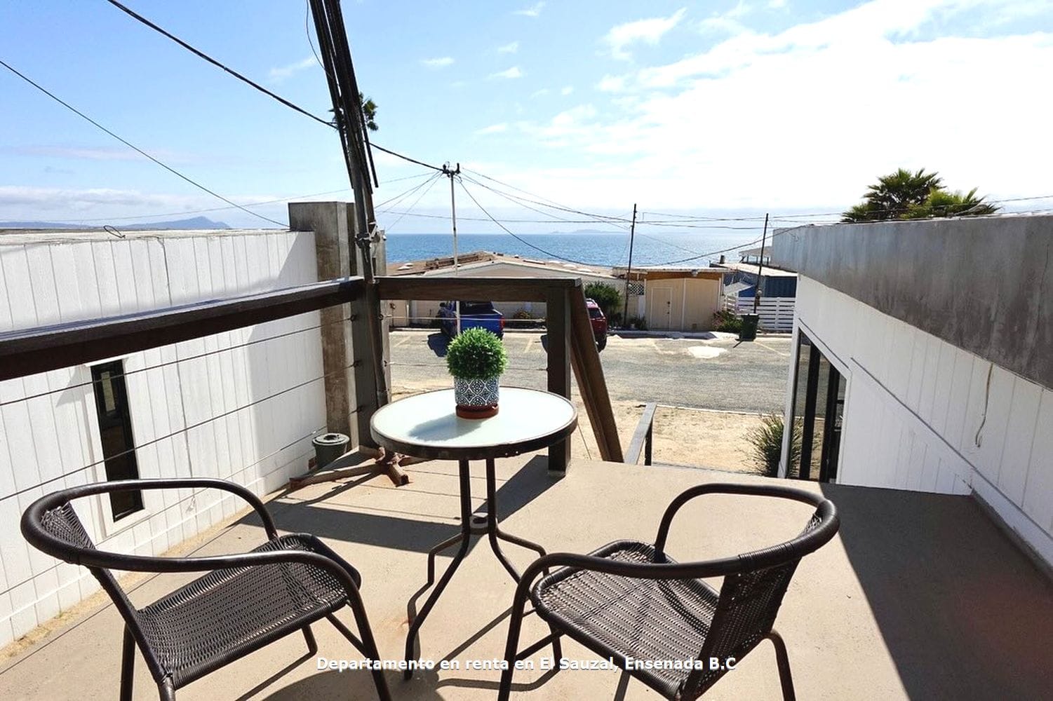 Departamento en renta | Terraza con vista al mar | El Sauzal, Ensenada