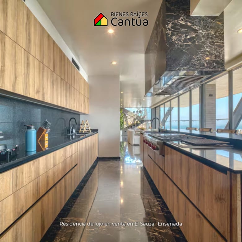 Residencia de lujo en venta | Vistas al mar y viñedos | El Sauzal, Ensenada