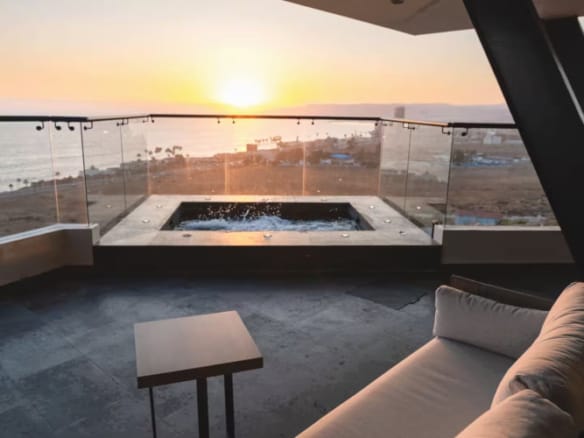 Residencia de lujo en venta | Vistas al mar y viñedos | El Sauzal, Ensenada