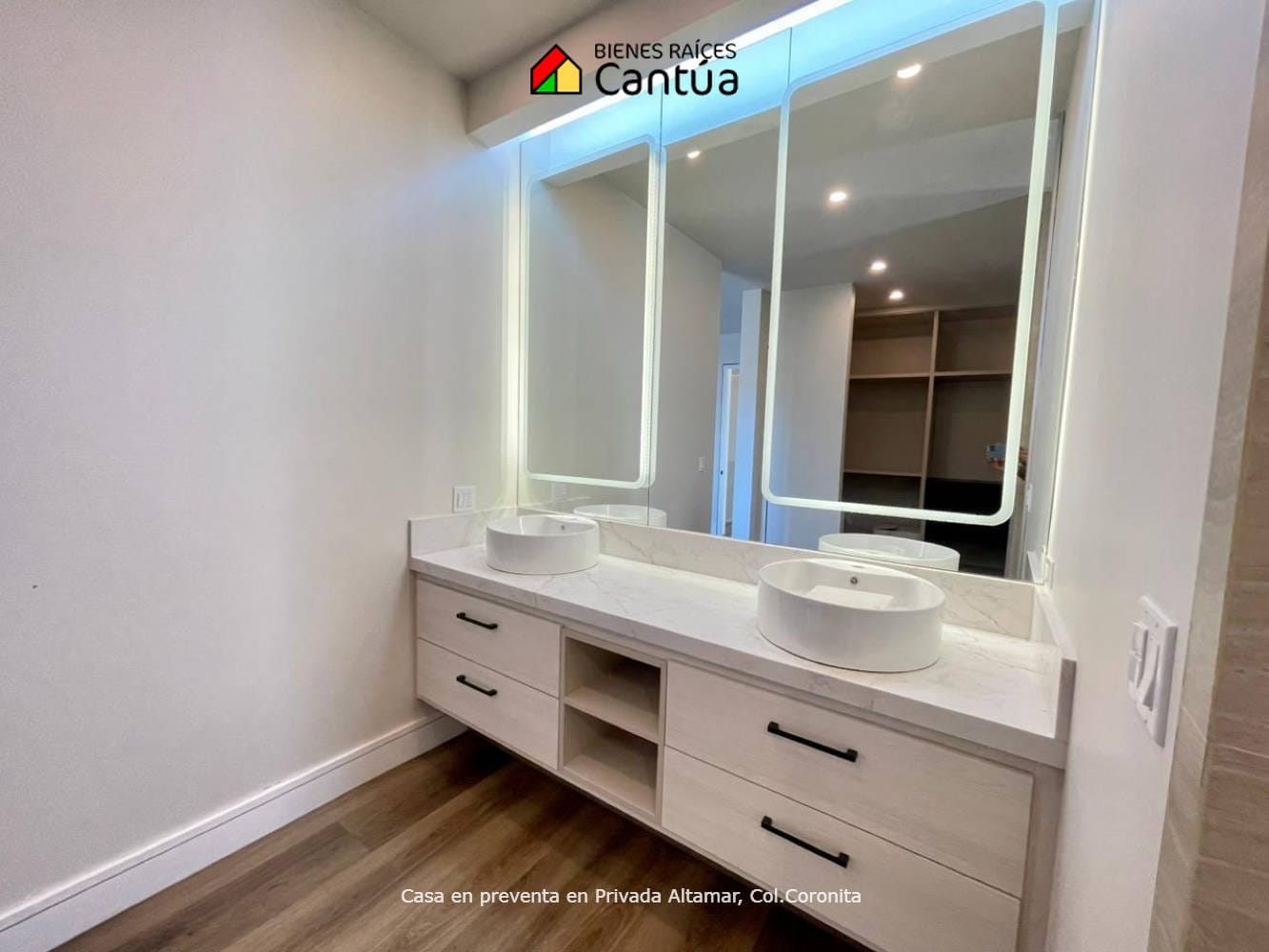 Casa en preventa | Diseño moderno y doble altura | Privada Altamar, Col. Coronita