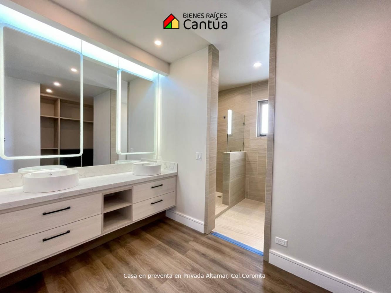 Casa en preventa | Diseño moderno y doble altura | Privada Altamar, Col. Coronita