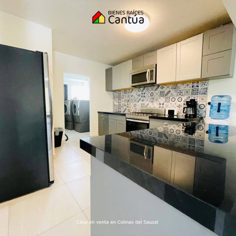 Casa en venta | Espacios amplios y vista al mar | Colinas del Sauzal, Ensenada
