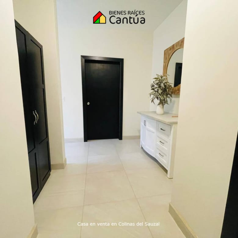 Casa en venta | Espacios amplios y vista al mar | Colinas del Sauzal, Ensenada
