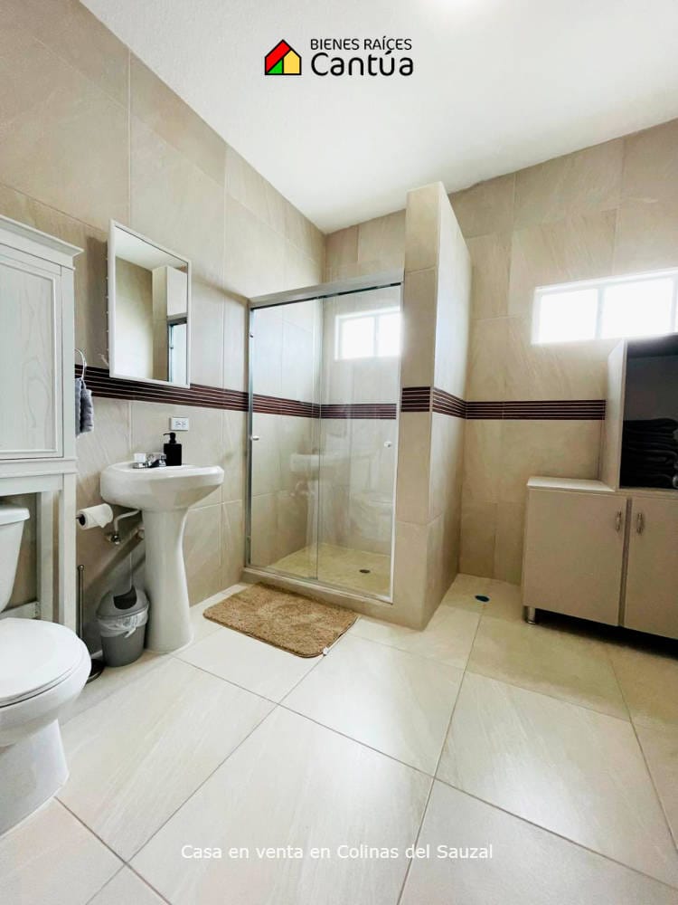 Casa en venta | Espacios amplios y vista al mar | Colinas del Sauzal, Ensenada