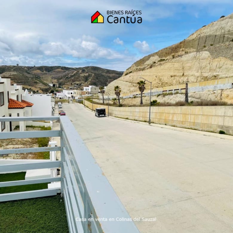 Casa en venta | Espacios amplios y vista al mar | Colinas del Sauzal, Ensenada