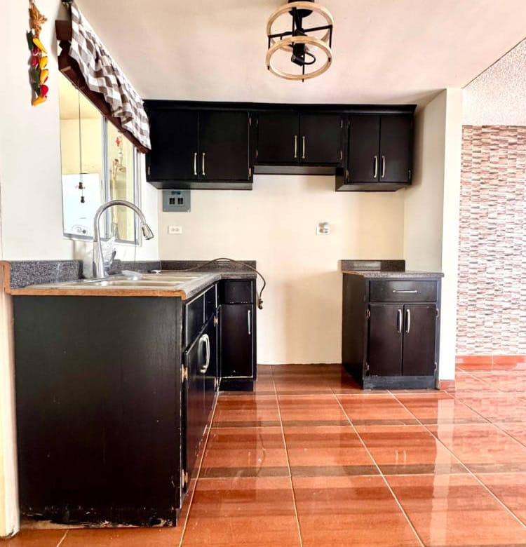 Casa en renta | Ubicación privilegiada detrás de Costco | Vista Hermosa, Ensenada