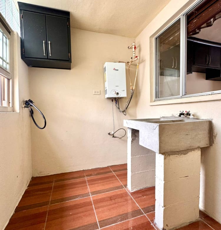 Casa en renta | Ubicación privilegiada detrás de Costco | Vista Hermosa, Ensenada