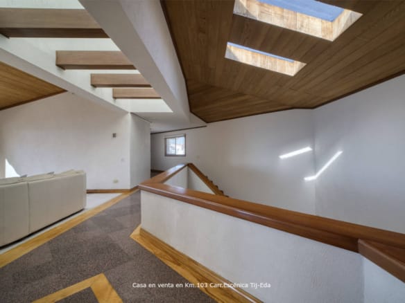 Casa de lujo en venta | Vista panorámica al mar | Carretera Escénica Ensenada