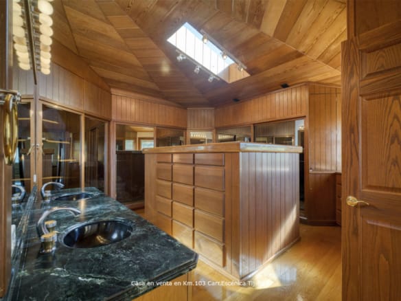 Casa de lujo en venta | Vista panorámica al mar | Carretera Escénica Ensenada