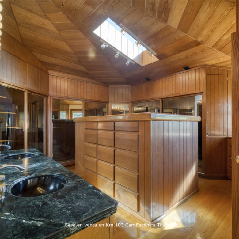Casa de lujo en venta | Vista panorámica al mar | Carretera Escénica Ensenada