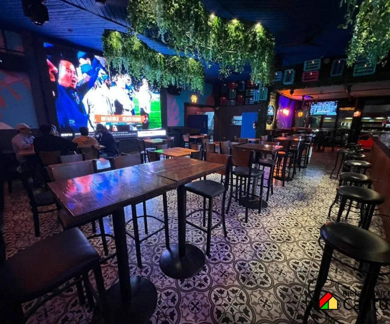 Negocio en traspaso | Restaurante-bar totalmente equipado | Av. Reforma, Ensenada