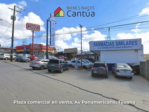 Plaza Comercial en Venta | 16 Locales | Av. Panamericana, Tijuana