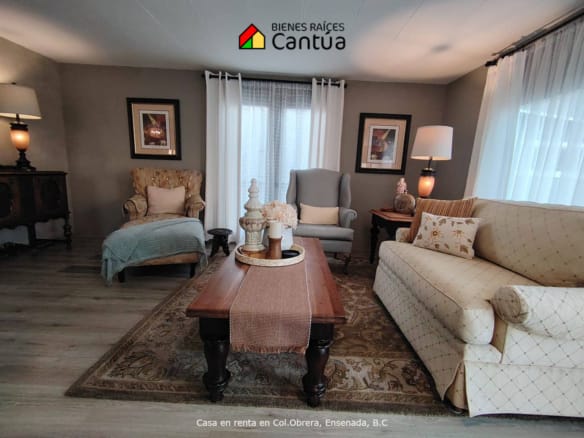 Casa en renta amueblada | 3 recámaras con patio | Zona Centro, Ensenada