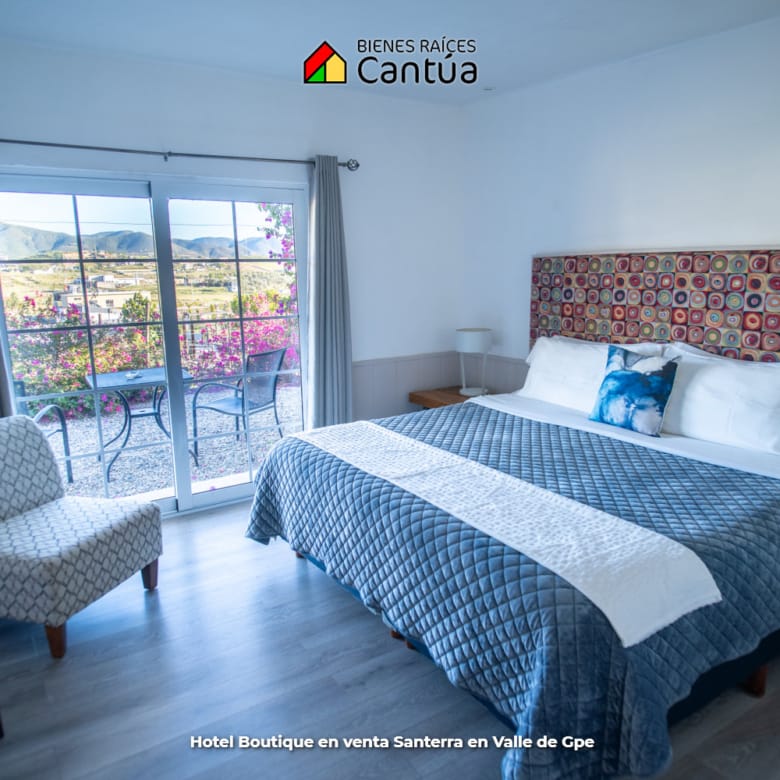 Hotel boutique en venta | 8 suites + viñedo | Valle de Guadalupe