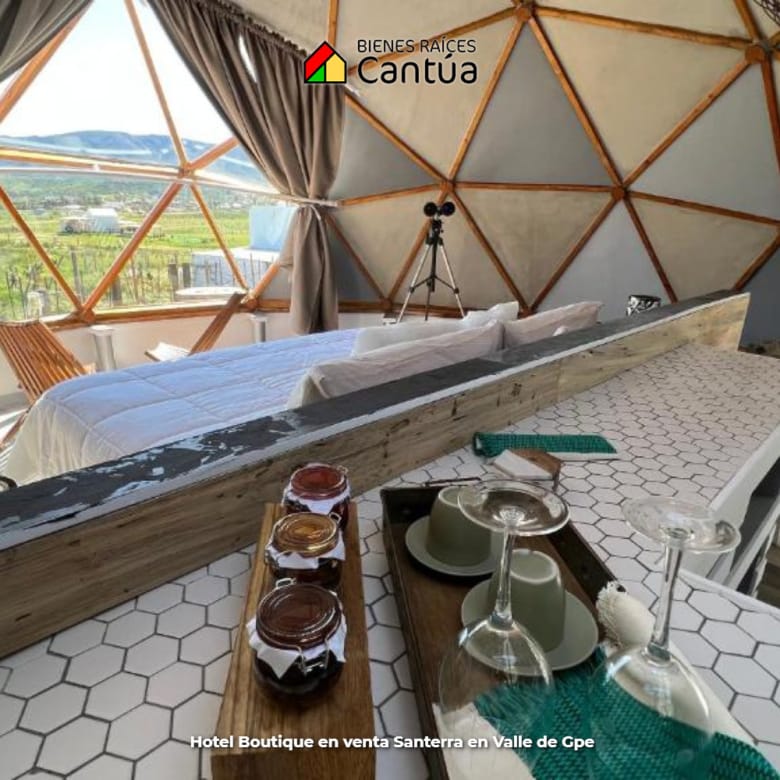 Hotel boutique en venta | 8 suites + viñedo | Valle de Guadalupe