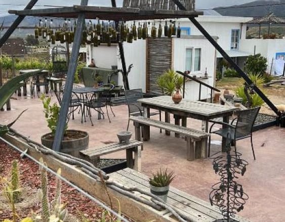 Hotel boutique en venta | 8 suites + viñedo | Valle de Guadalupe