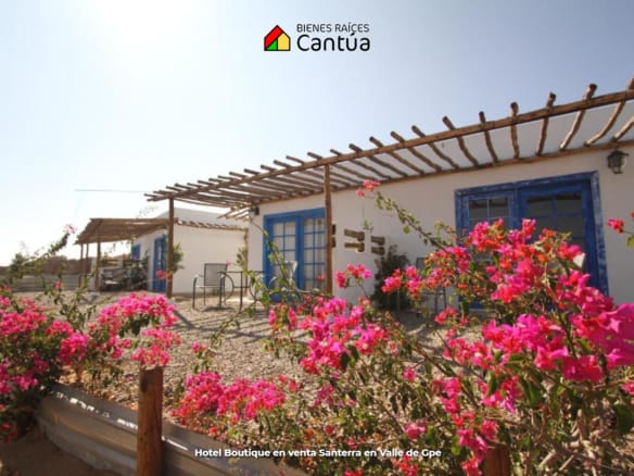 Hotel boutique en venta | 8 suites + viñedo | Valle de Guadalupe