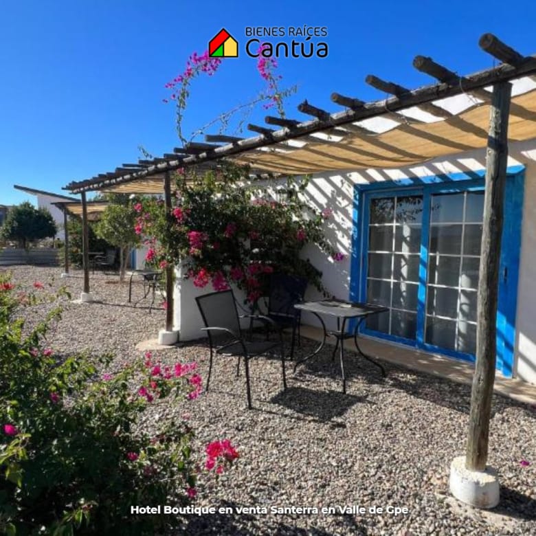 Hotel boutique en venta | 8 suites + viñedo | Valle de Guadalupe