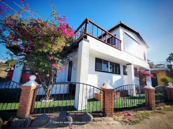 ¡En venta! Casa a pasos de la playa con vista al mar | Balcones Cíbolas del Mar, Ensenada
