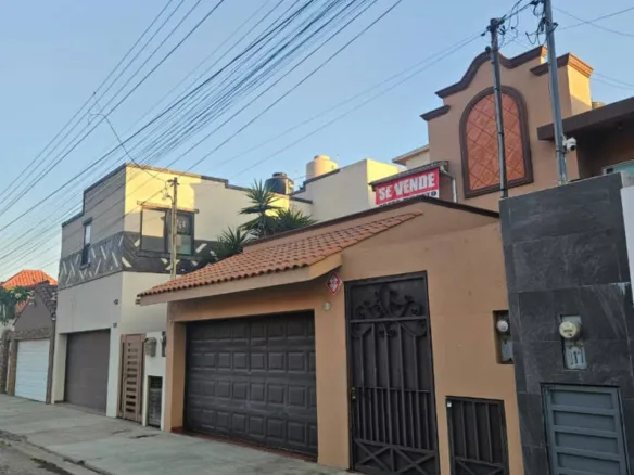 Casa en venta | Vista al mar | Colinas del Mar Residencial, Ensenada