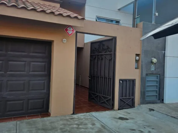 Casa en venta | Vista al mar | Colinas del Mar Residencial, Ensenada