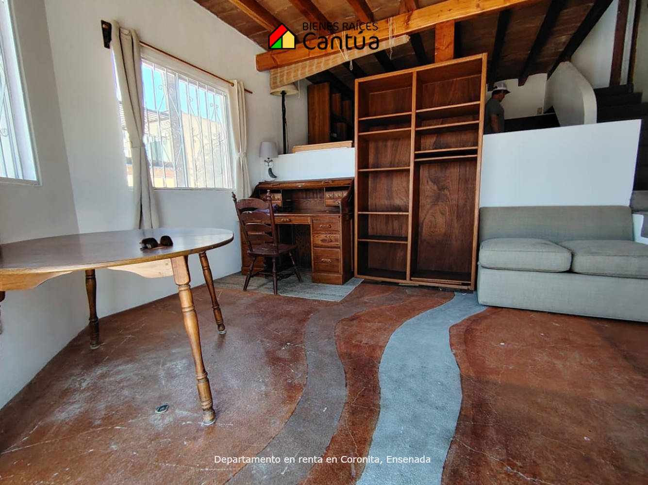 Renta | Departamento con techos de madera y vista abierta | Coronita, Ensenada