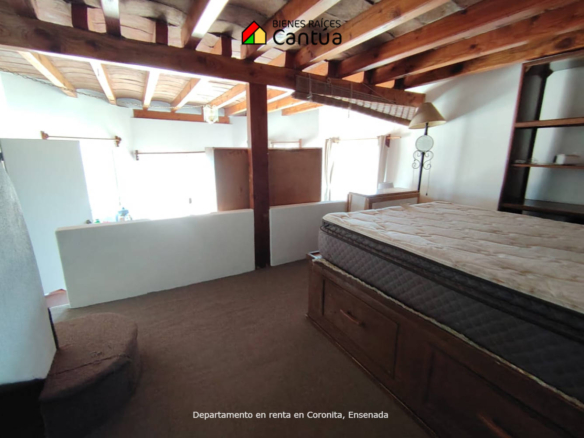 Renta | Departamento con techos de madera y vista abierta | Coronita, Ensenada